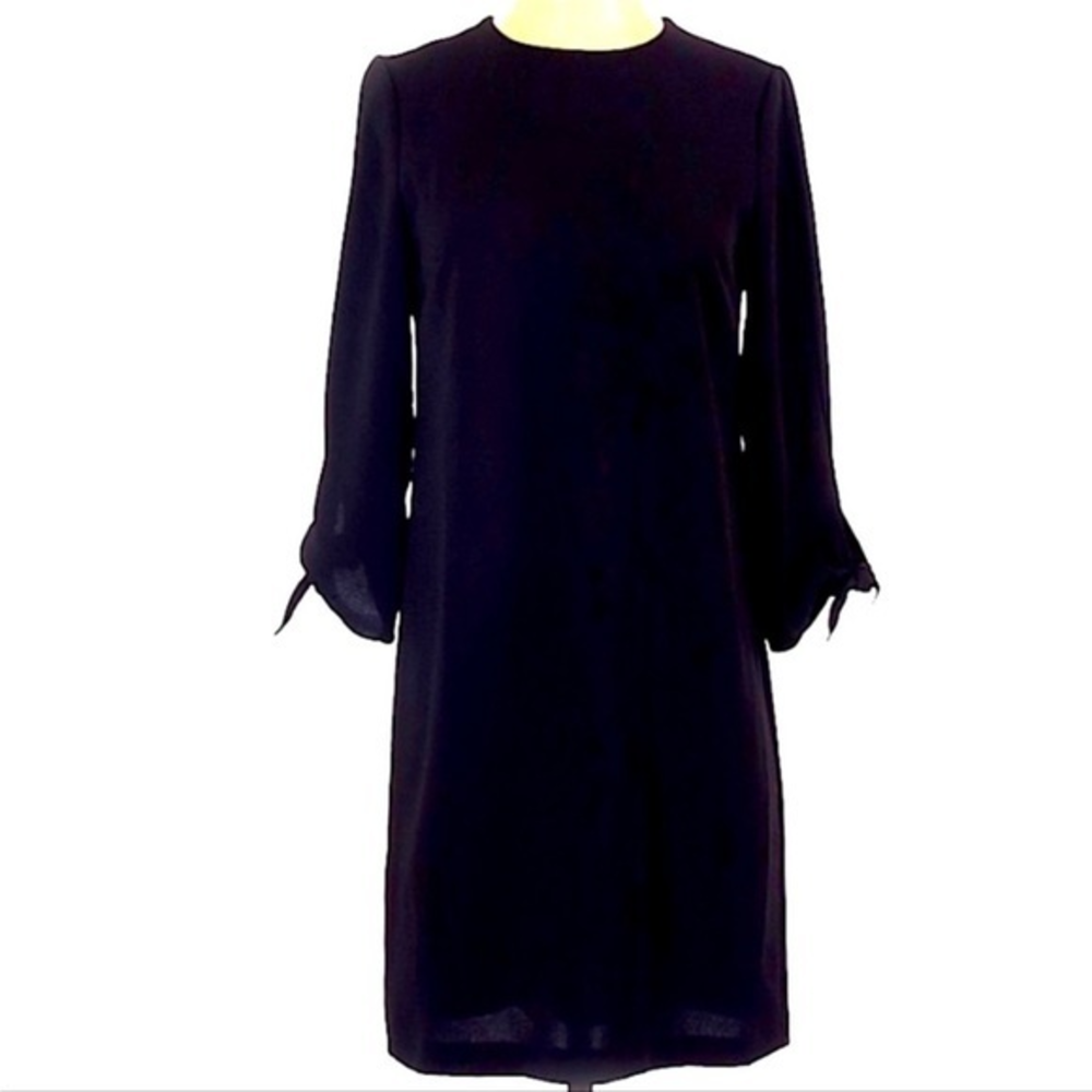 CeCe 0 Womenโs black crew neck long sleeve bow cuffs shiftโ lined A line dress